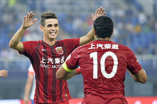 清晨波尔图备战中超,主帅复盘细节曝光,质疑声仍在,轮换策略成焦点 清晨波尔图备战中超,主帅复盘细节曝光,质疑声仍在,轮换策略成焦点