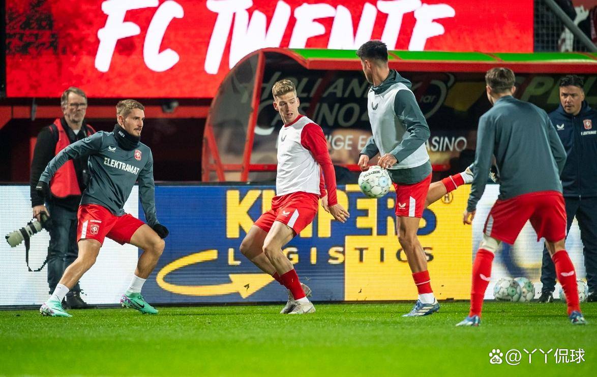 今晨荷甲焦点战,AC米兰再遭质疑,悬念犹存,资深球员宣示担当 今晨荷甲焦点战,AC米兰再遭质疑,悬念犹存,资深球员宣示担当