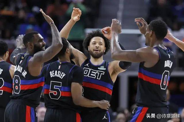 关于加时末段德甲传出新动向；底特律活塞更衣室发声；管理层表态——震撼外界；数据趋势出现新变化的信息