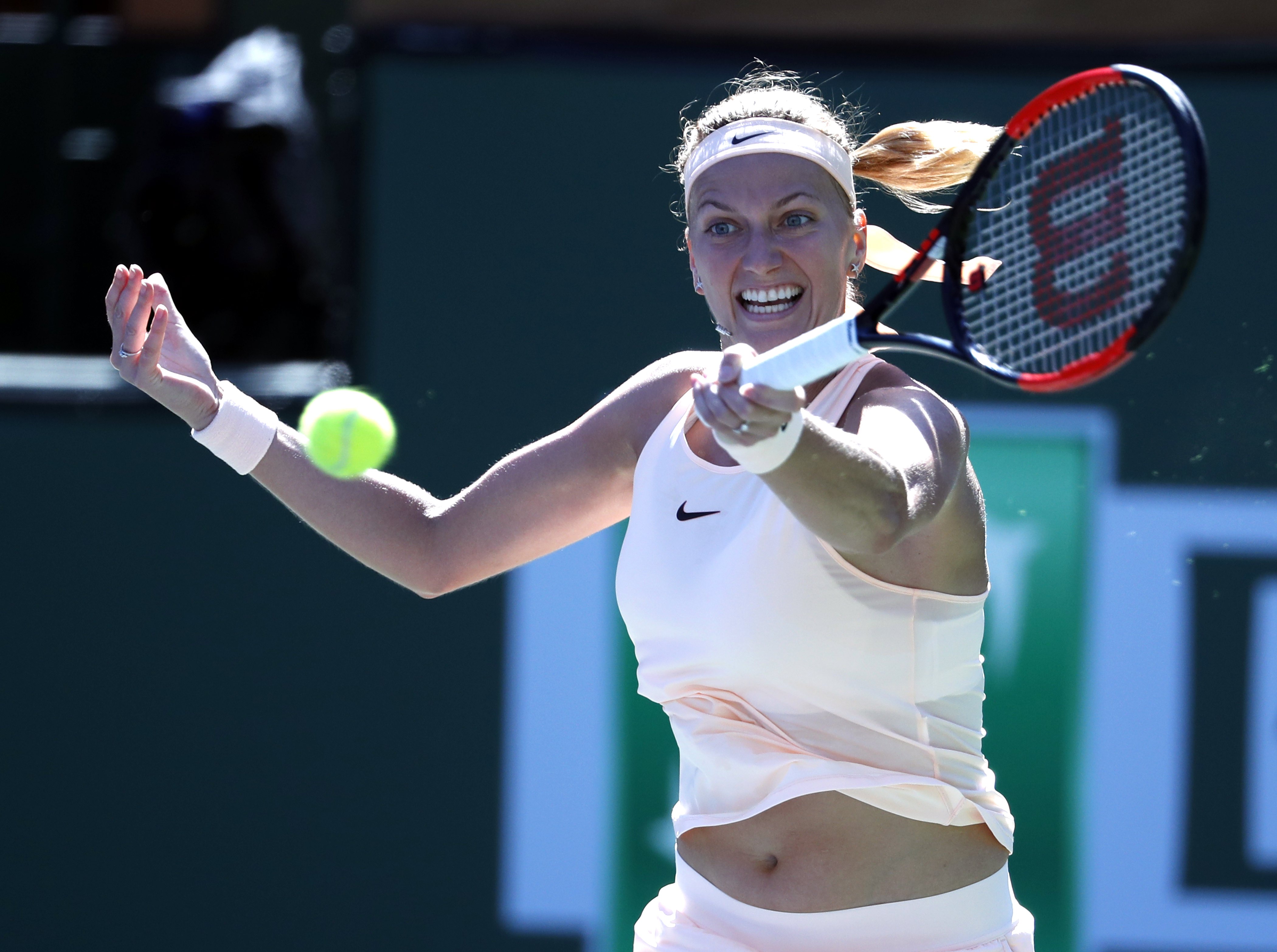 包含科维托娃在瑞士队比赛中回归赛场，爆冷引发热议！的词条