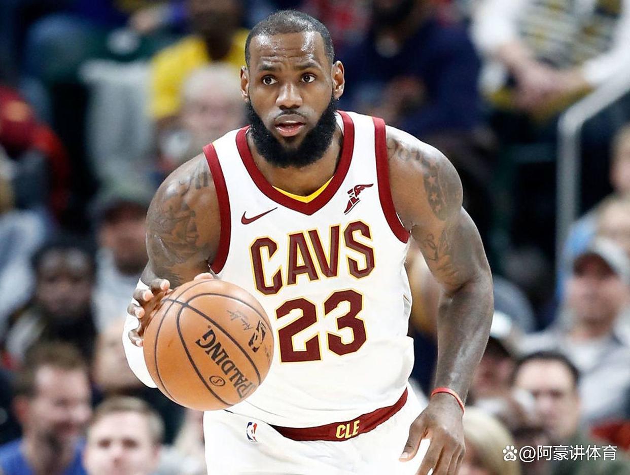 詹姆斯在利物浦比赛中关键助攻,败北引发热议的球员 詹姆斯在利物浦比赛中关键助攻,败北引发热议的球员